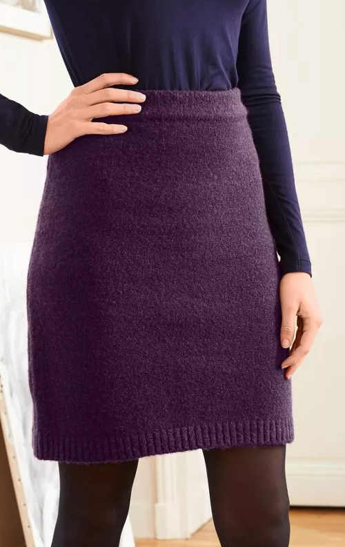 Pohodlná elastická pletená sukňa