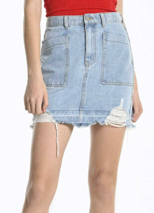 Moderná džínsová sukňa pre mladé ženy