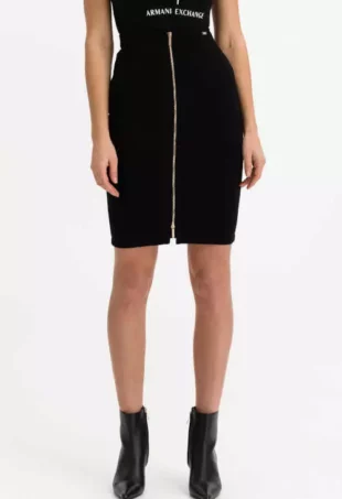 Čierna dámska sukňa Armani Exchange v priliehavom strihu