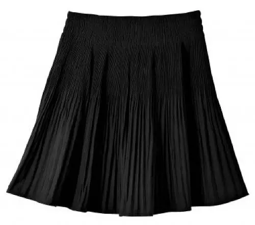 Kratšia čierna sukňa s plisovaním