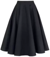 Štýlová jednofarebná sukňa v lichotivom strihu