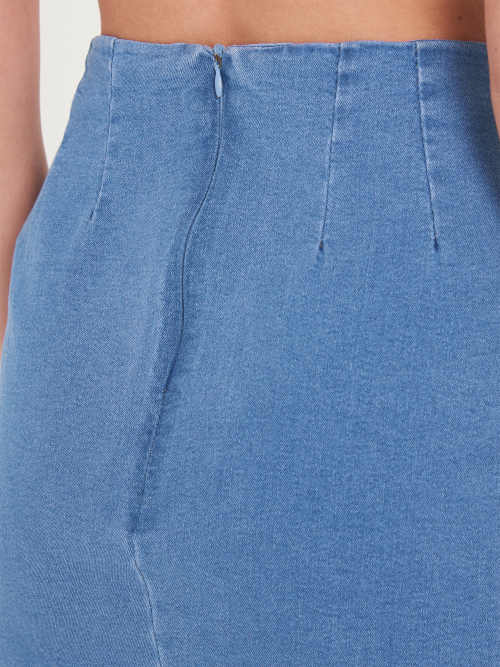 Rifľová sukňa so zipsom na zadnej strane