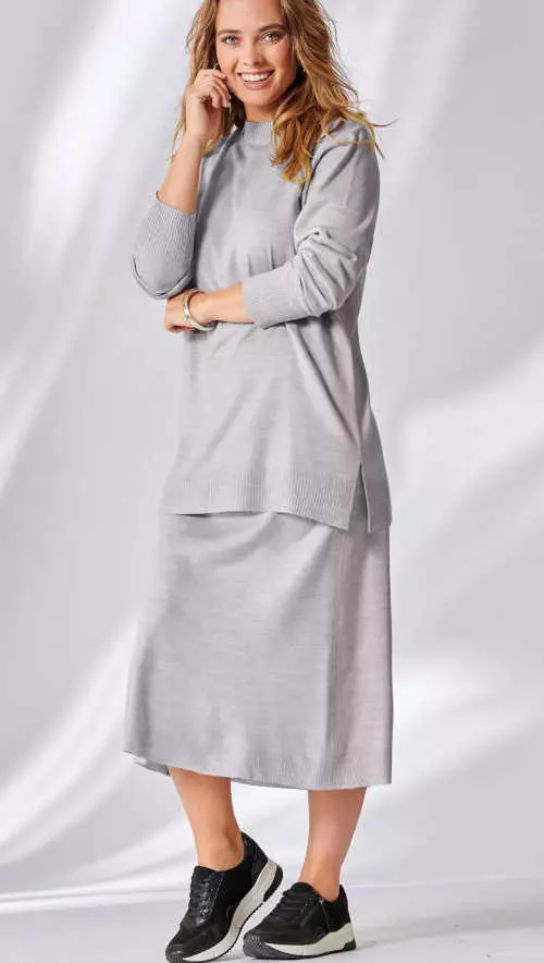 Sivá polodlhá dámska sukňa