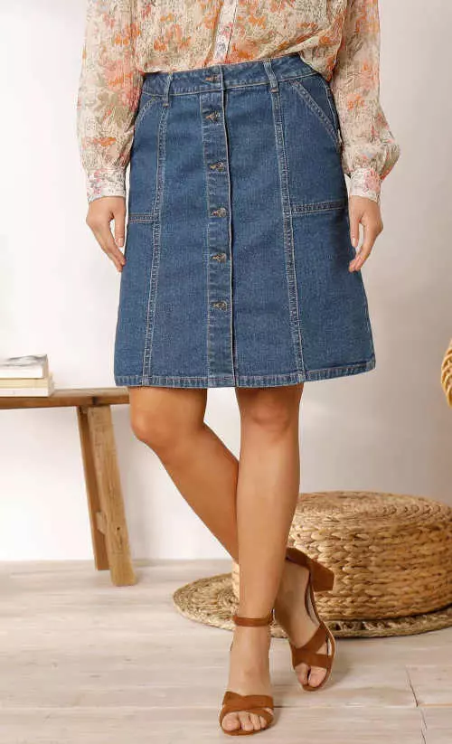 Modrá džínsová sukňa pre ženy